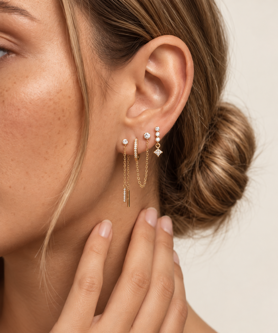 Earrings banner