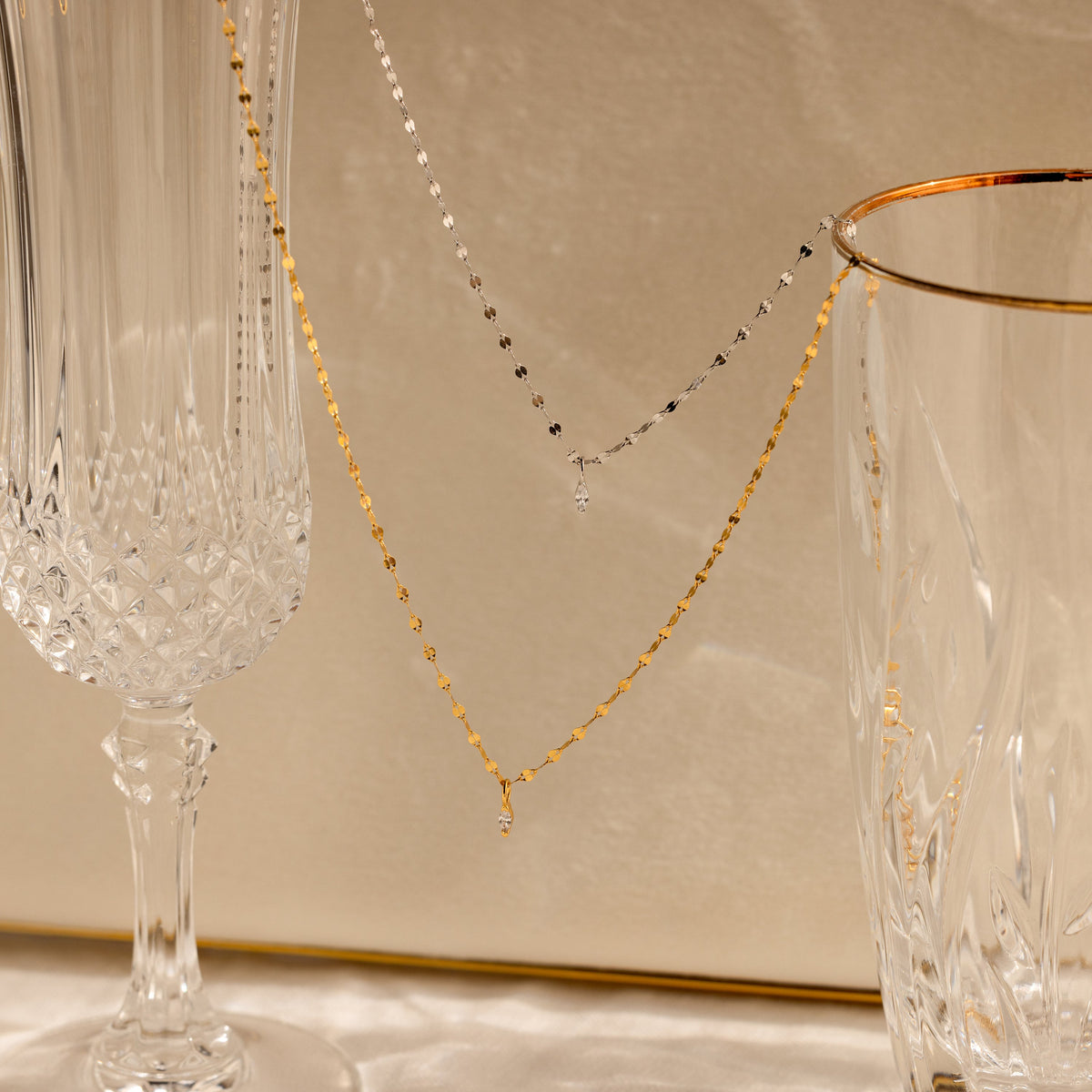 Dainty marquise pendant necklace