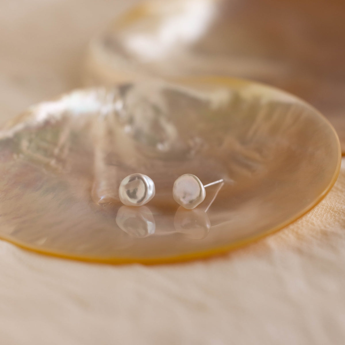 Freshwater pearl studs
