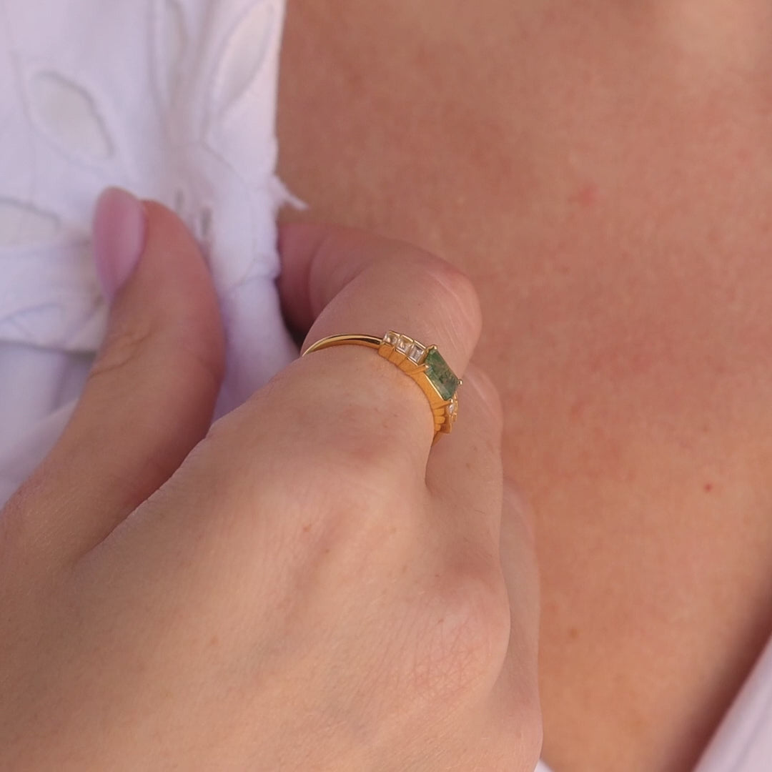 Agate statement ring