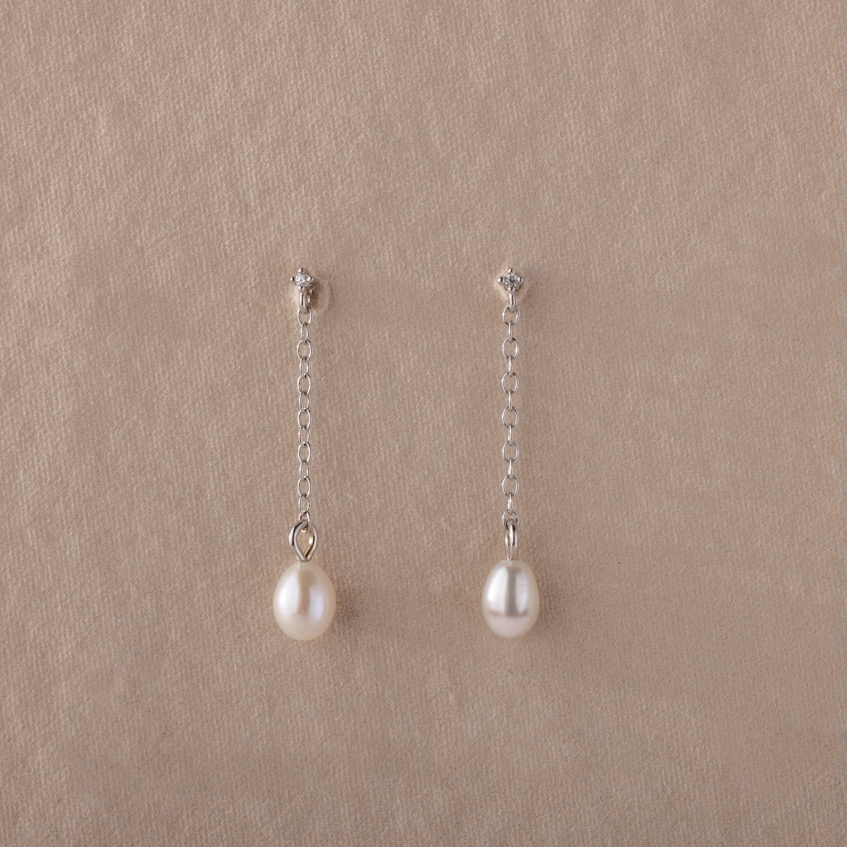 Isha pearl drop earrings