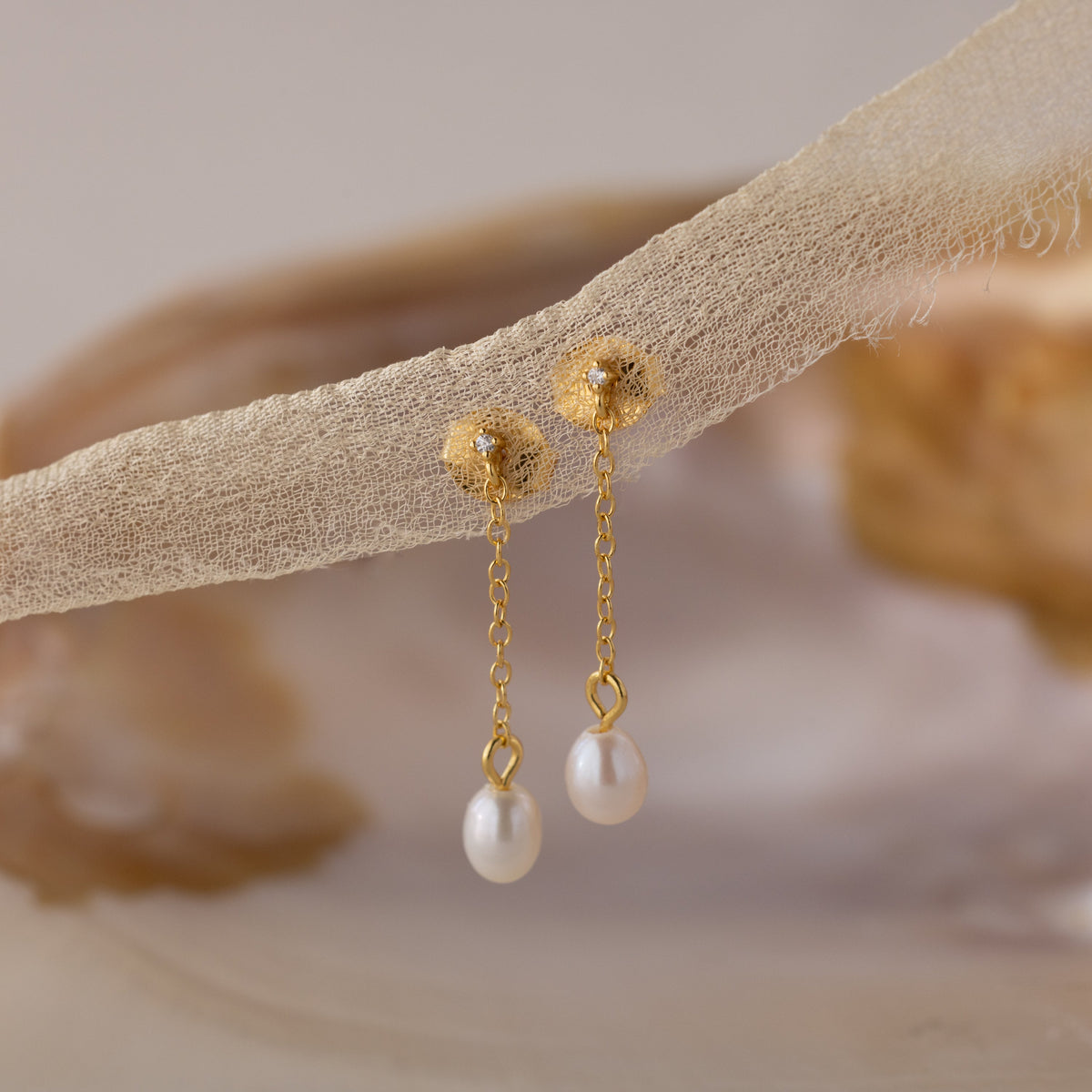 Isha pearl drop earrings