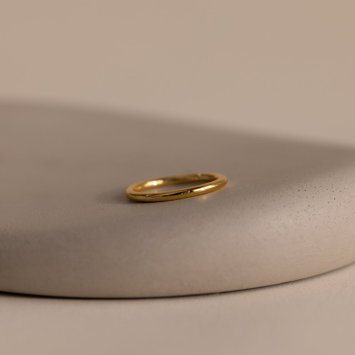 Minimal stacking ring