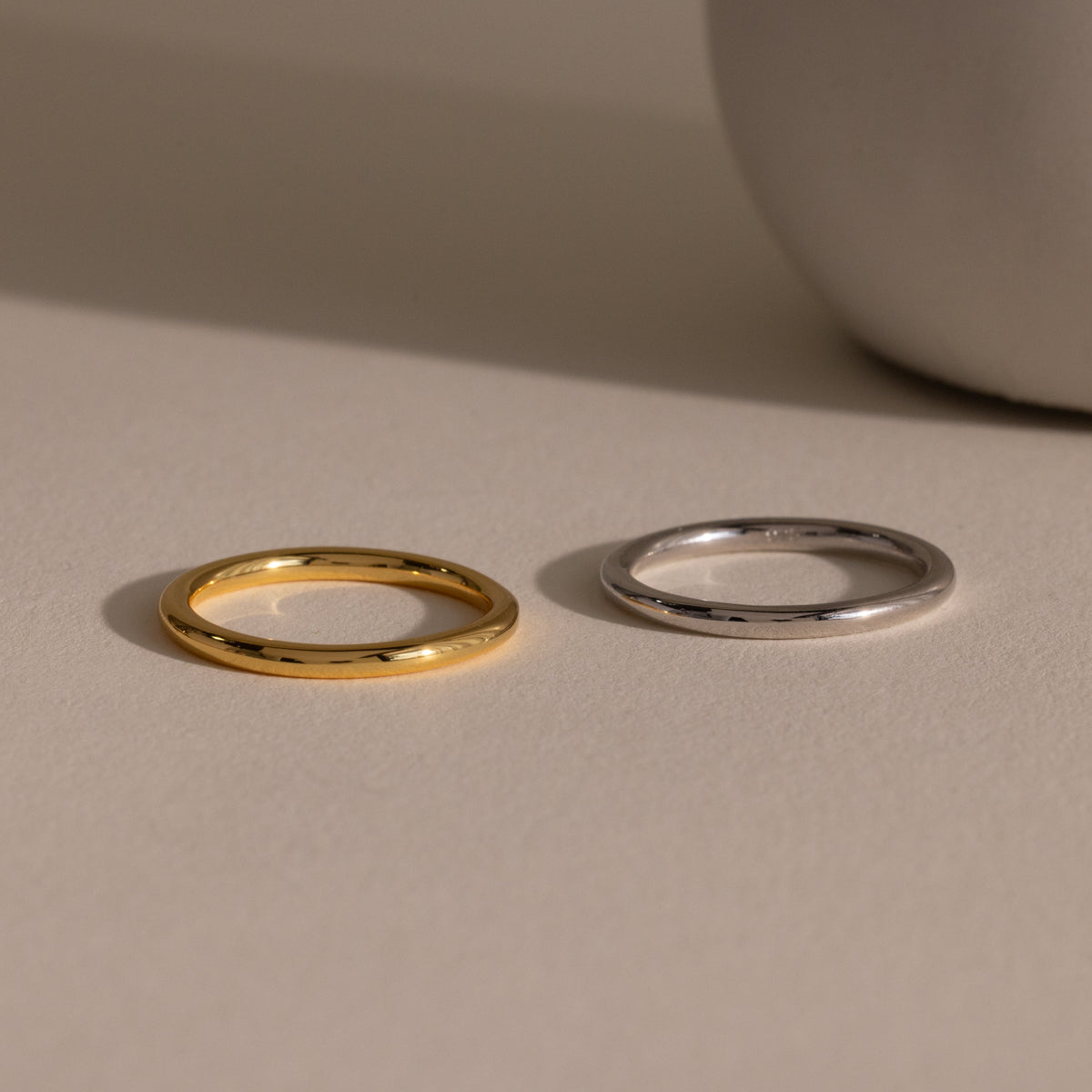 Minimal stacking ring