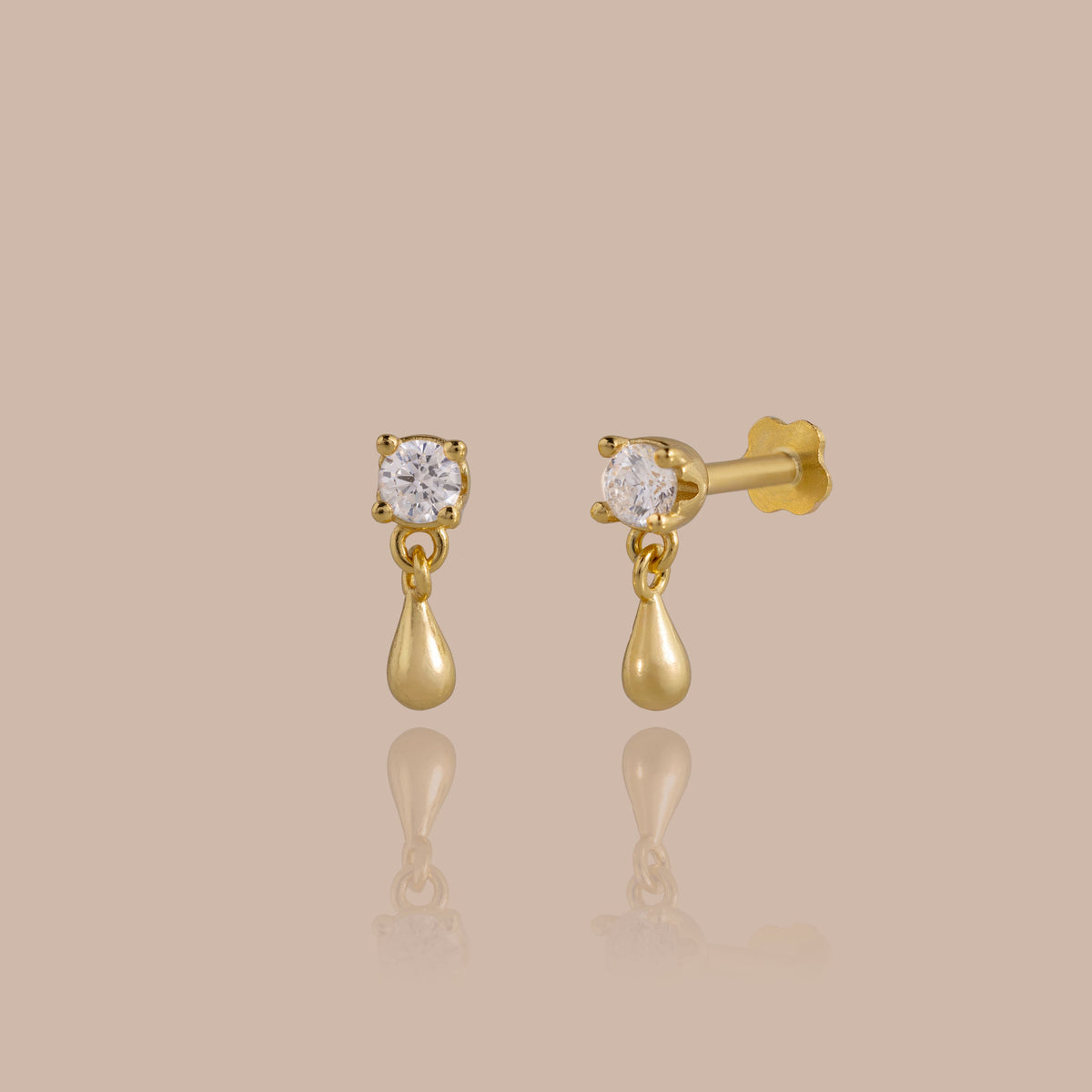 Diamond droplet studs