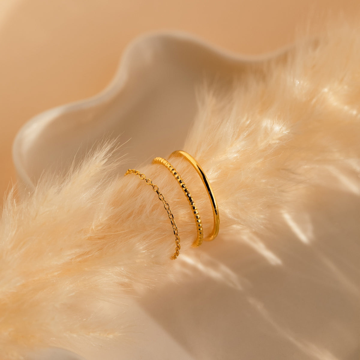 Textured stacking ring set