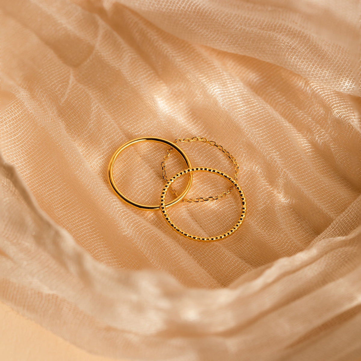 Textured stacking ring set