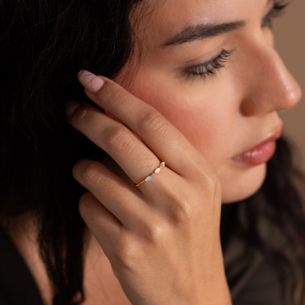 Alessia trio opal ring