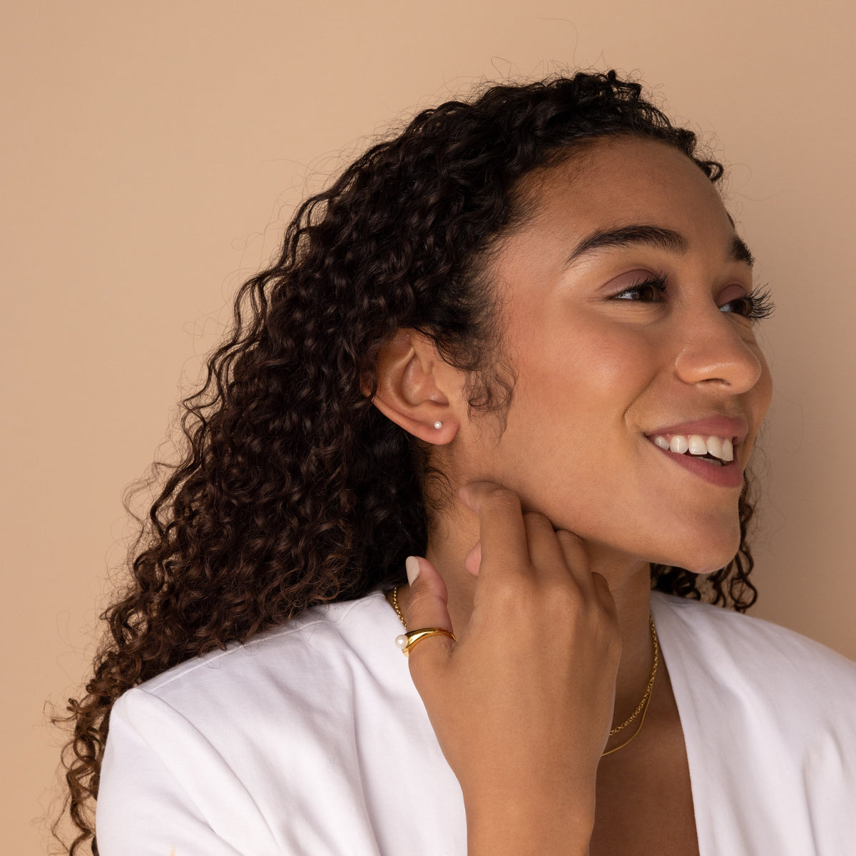 Dainty pearl studs 5