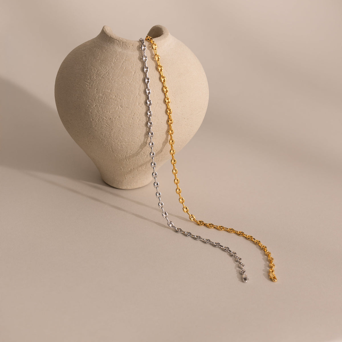 Mini mariner chain necklace