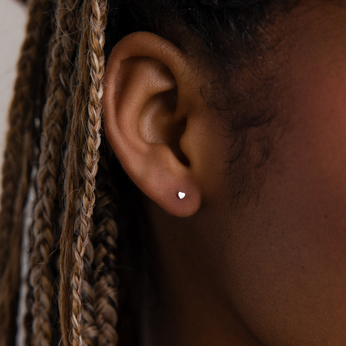 Tiny heart flat back studs