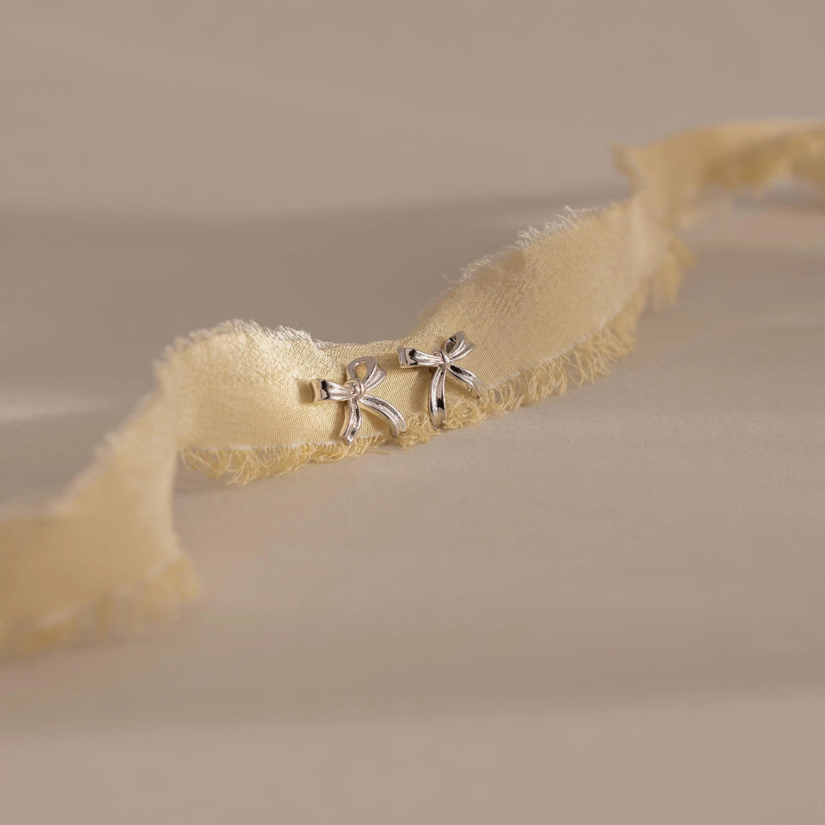 Bow studs 1