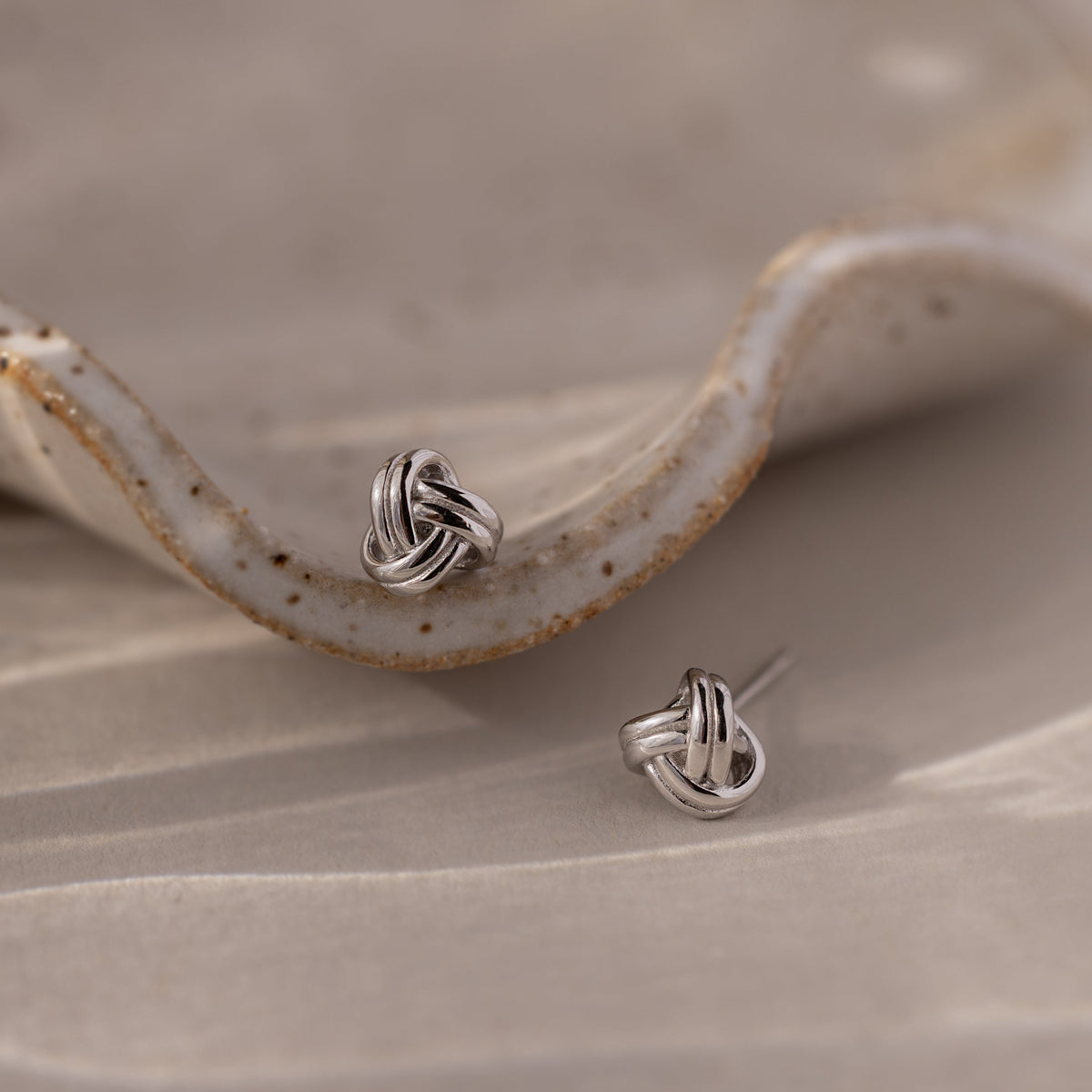 Love knot studs 4