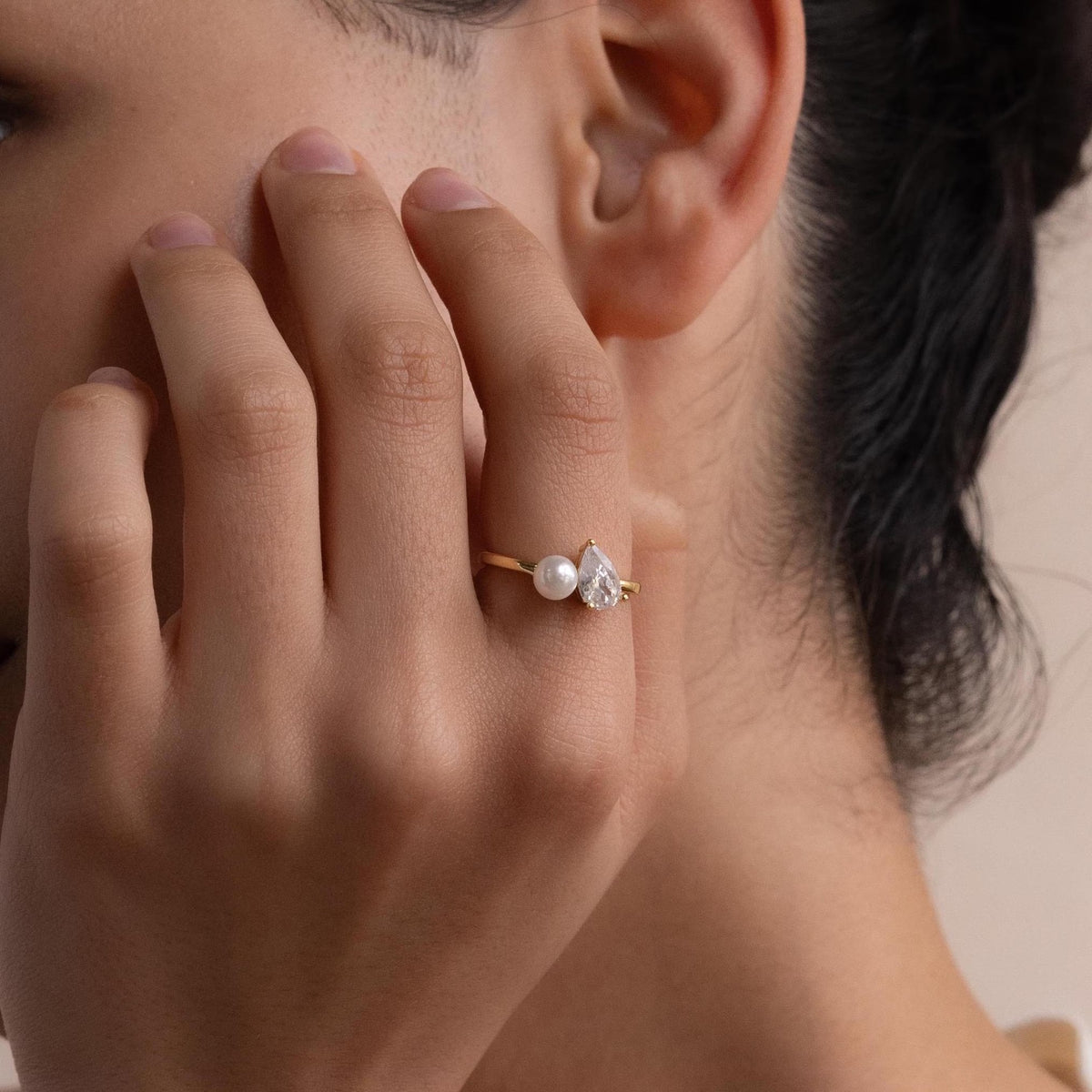 Pearl diamond ring