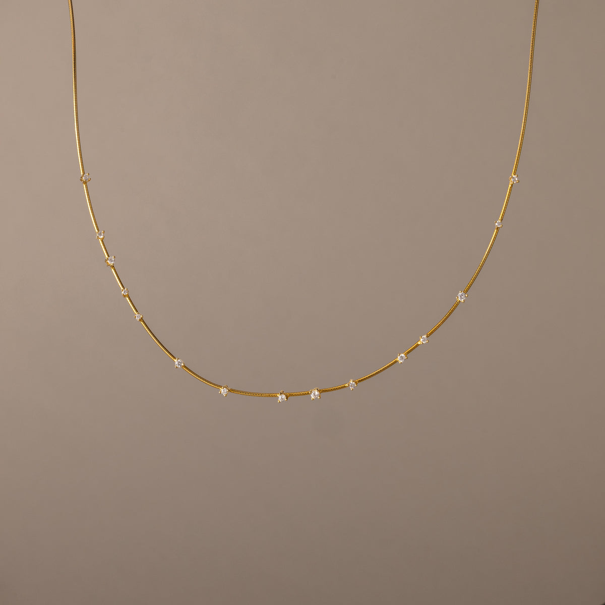 Sprinkle diamond necklace