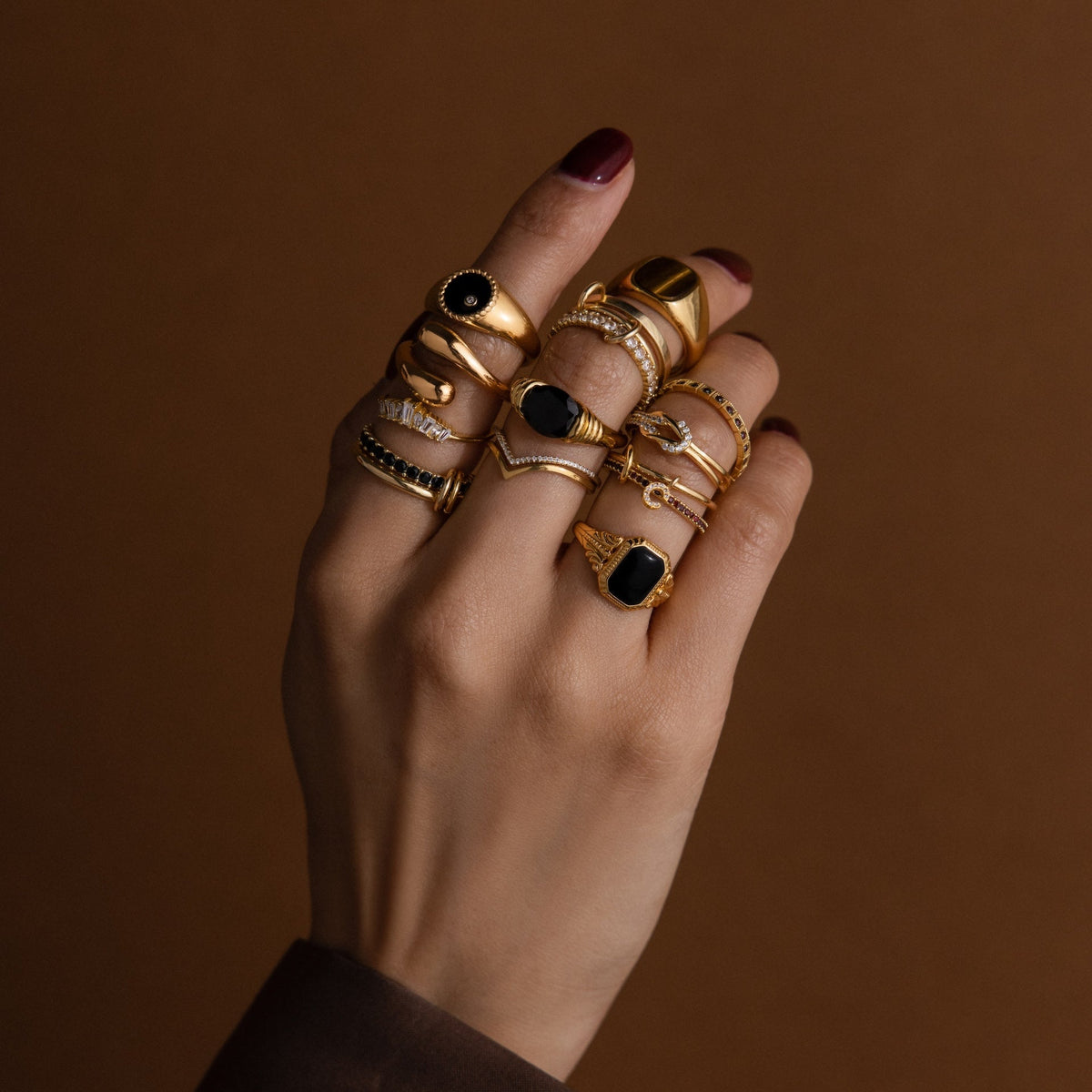Vintage black signet ring