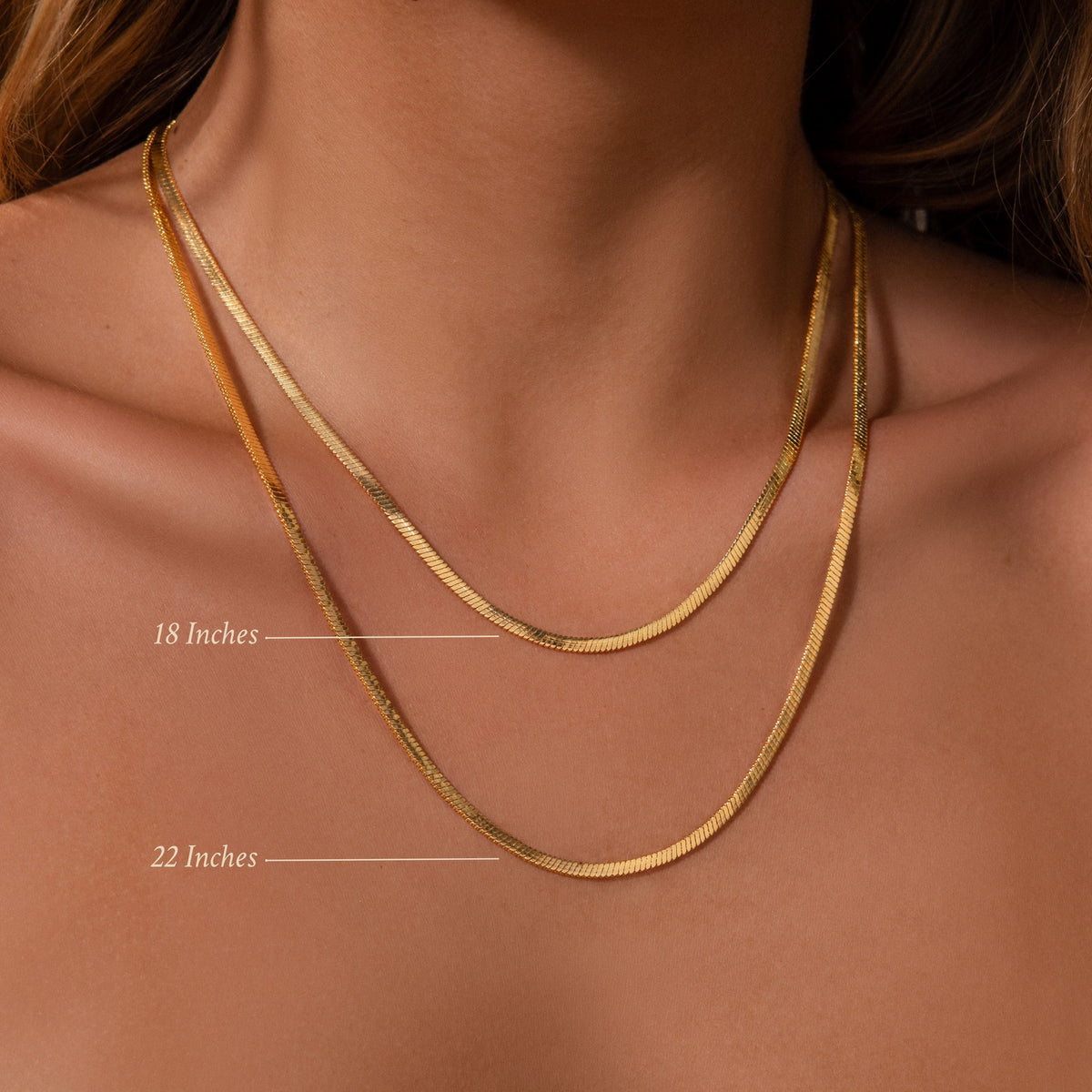 Bold snake chain necklace