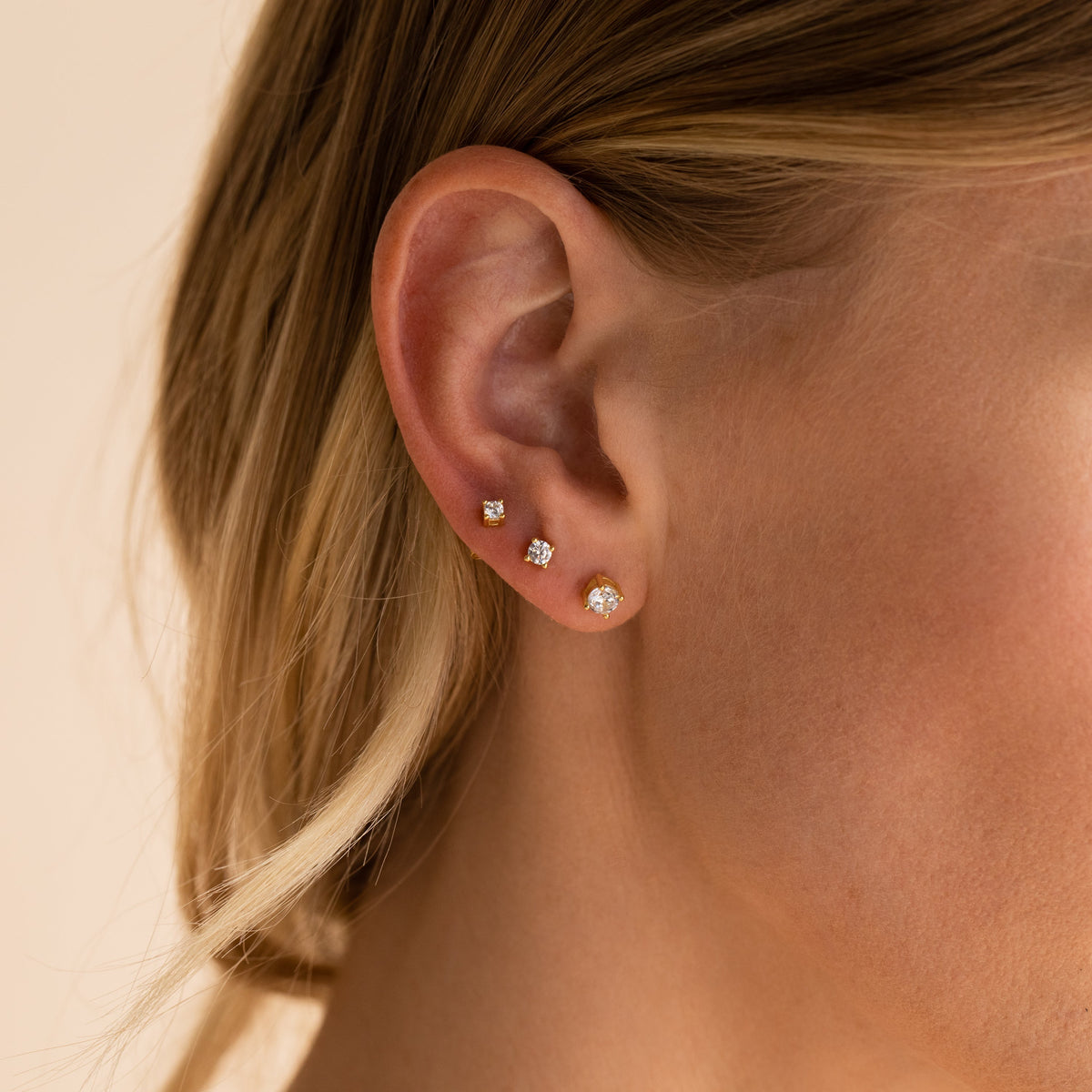Booker diamond studs set