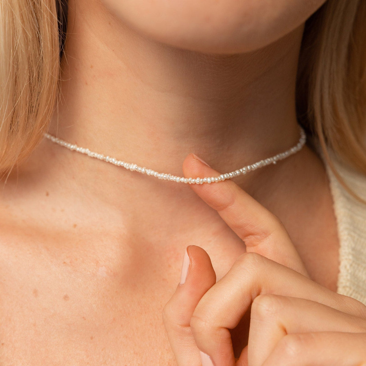 Brinley pearl choker