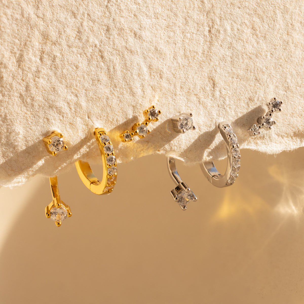 Diamond earrings set