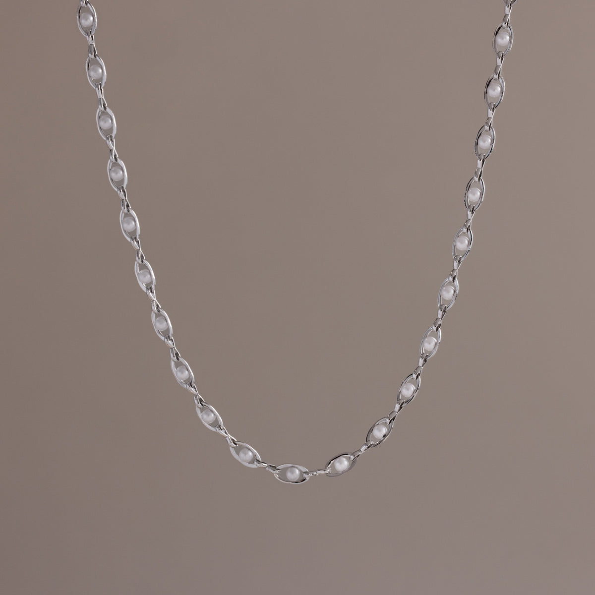 Eternity pearl choker necklace