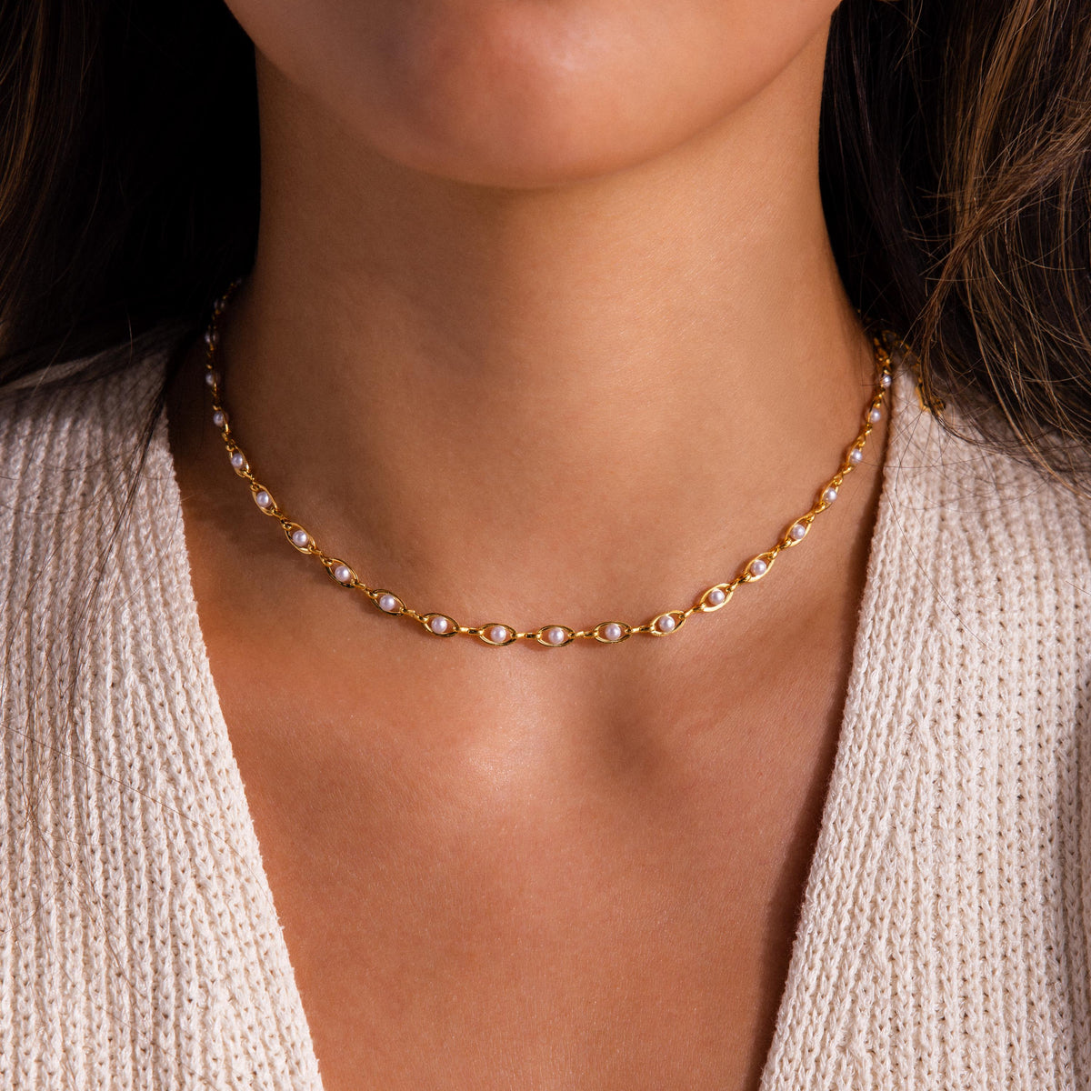 Eternity pearl choker necklace
