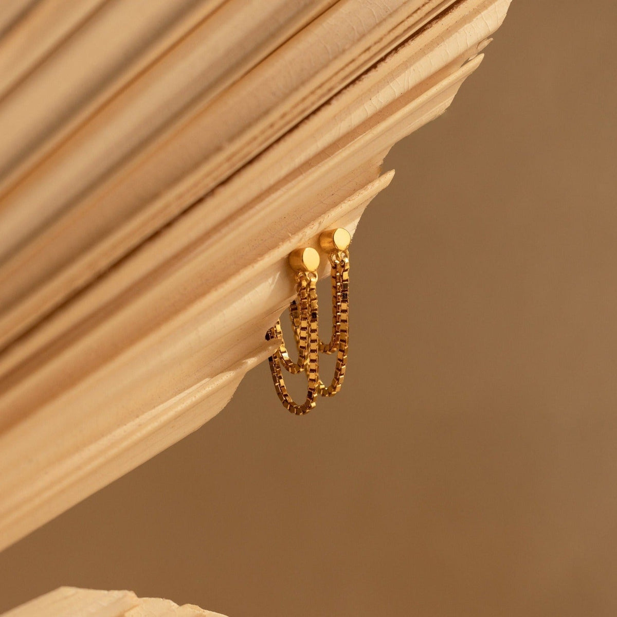 Flat back chain earrings