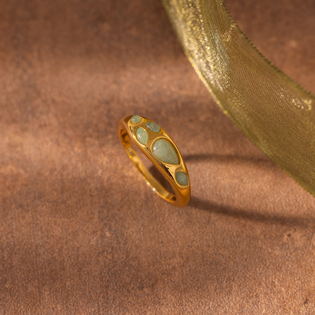 Jade dewdrop ring