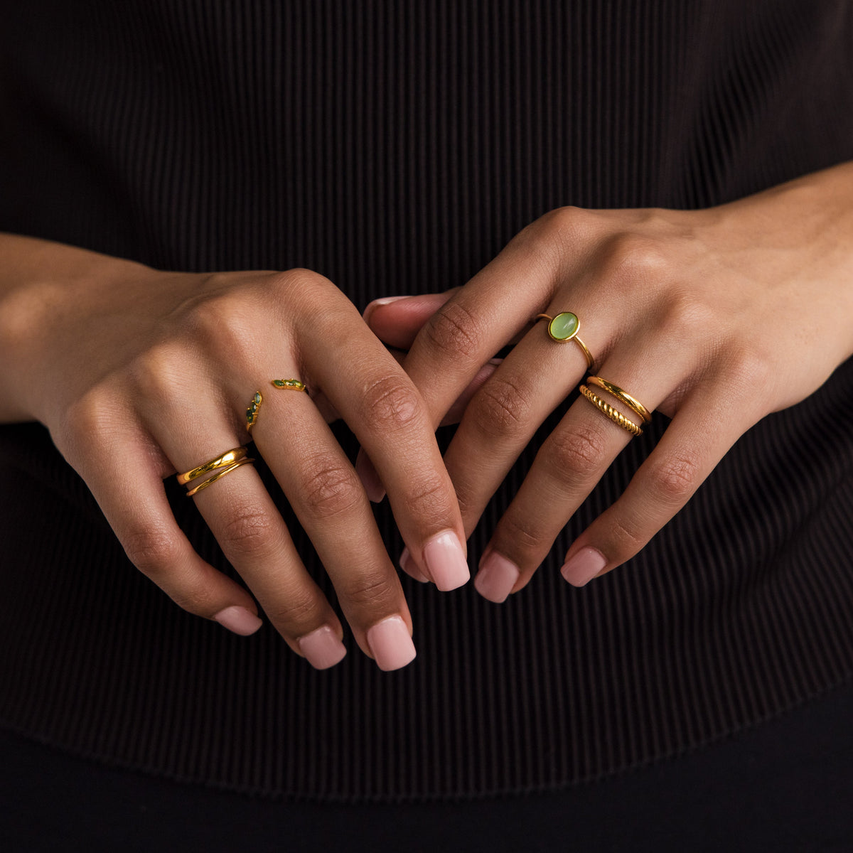 Jade oval ring