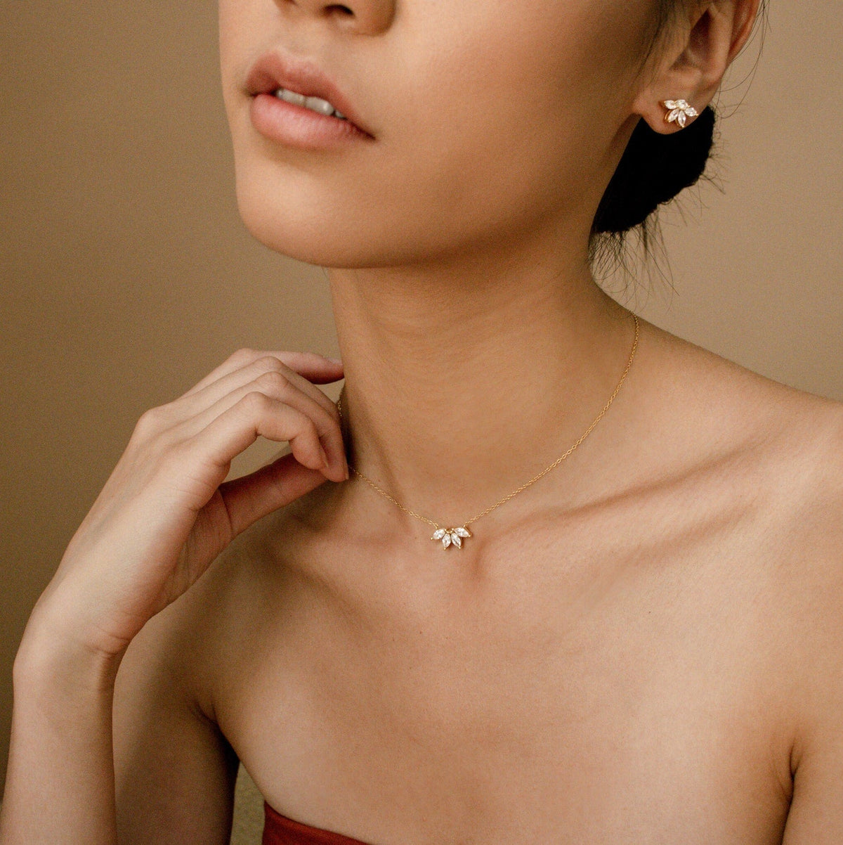Marquise diamond necklace
