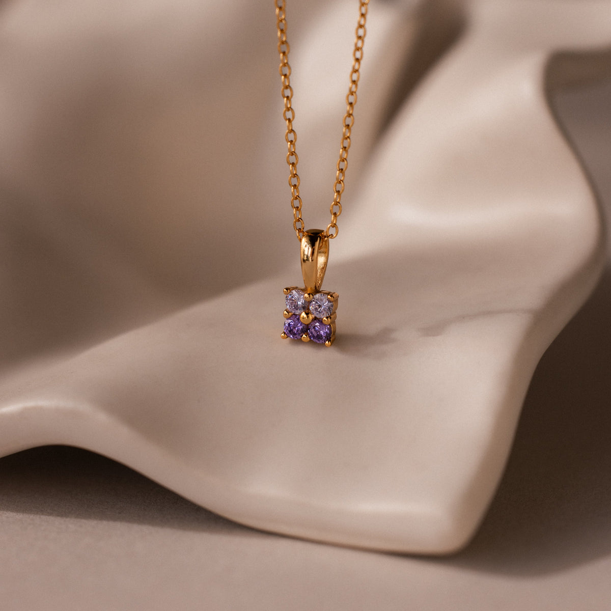Ombre birthstone flower necklace