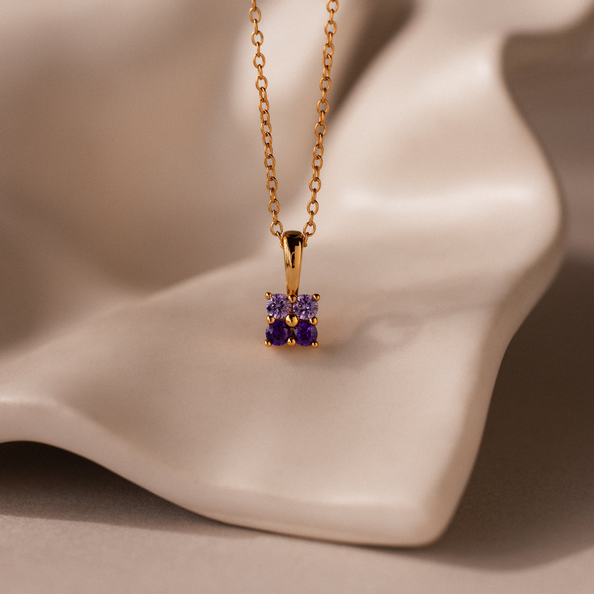 Ombre birthstone flower necklace