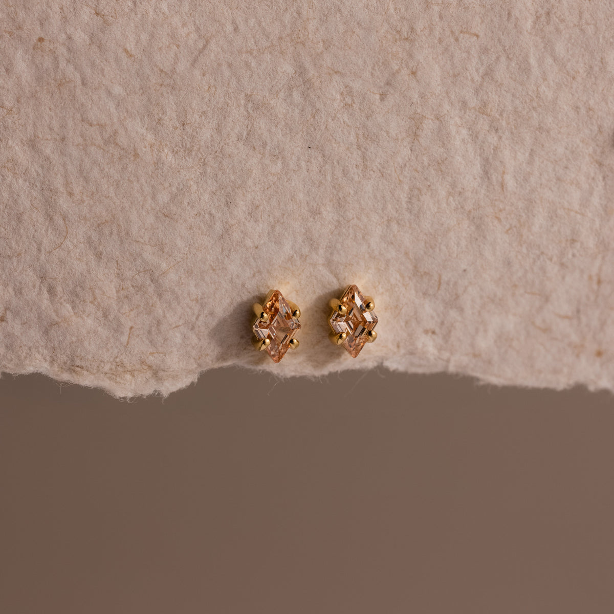 Rhombus birthstone flat back studs
