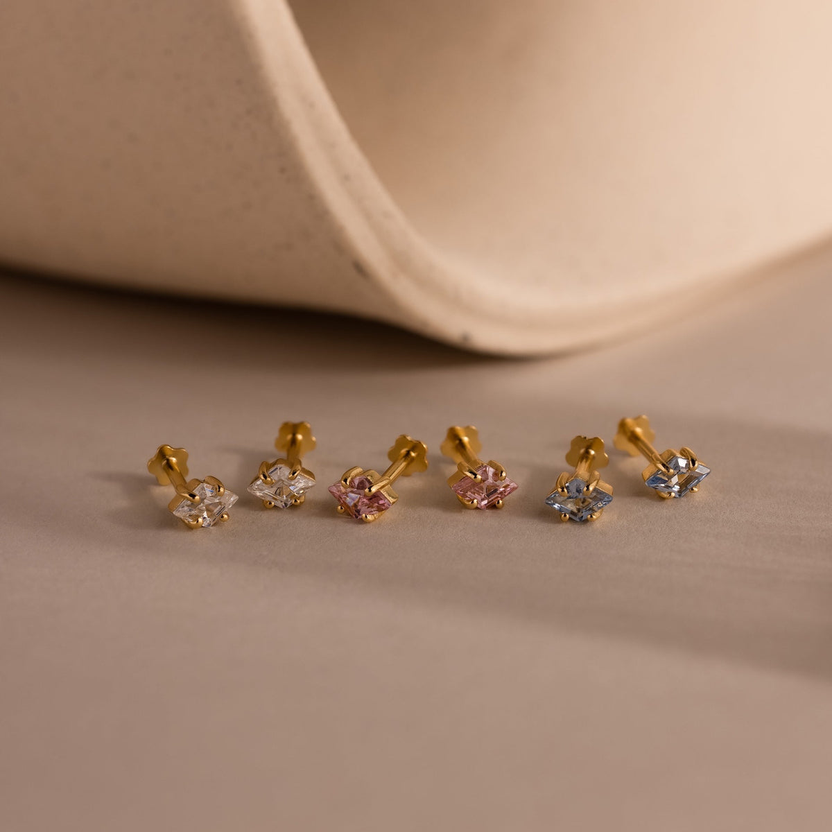 Rhombus birthstone flat back studs