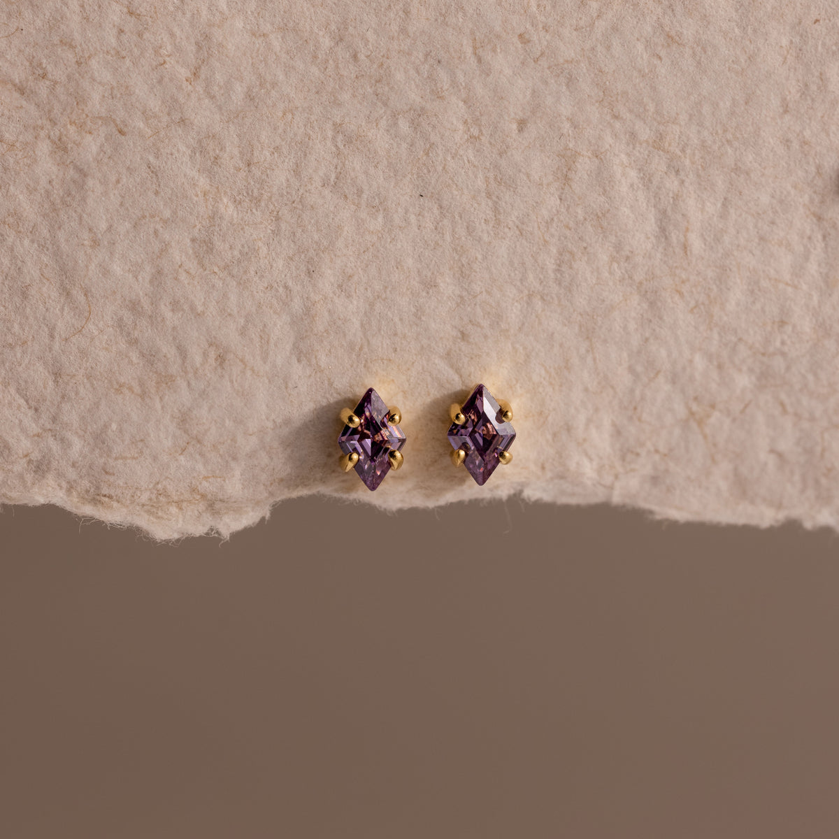 Rhombus birthstone flat back studs