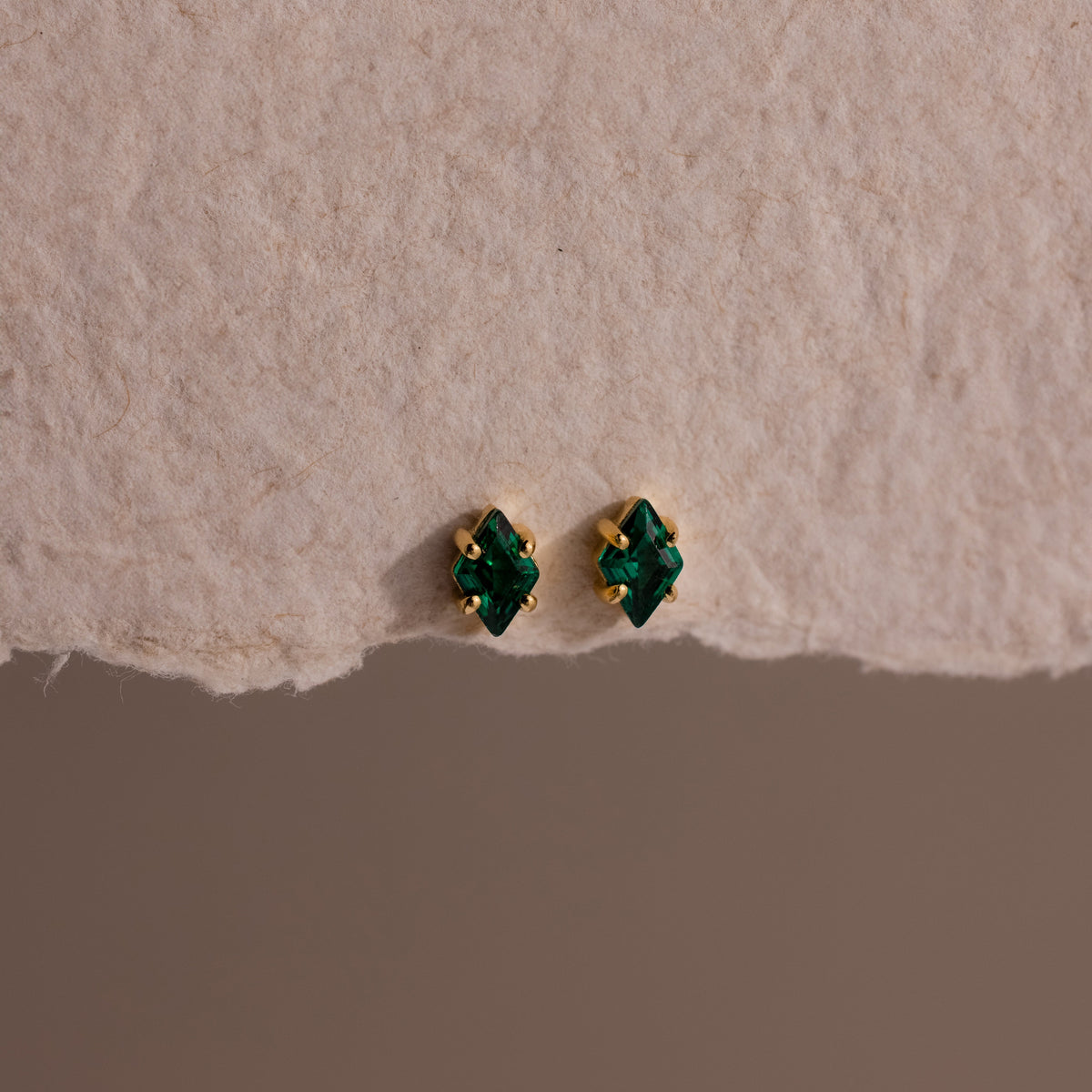 Rhombus birthstone flat back studs