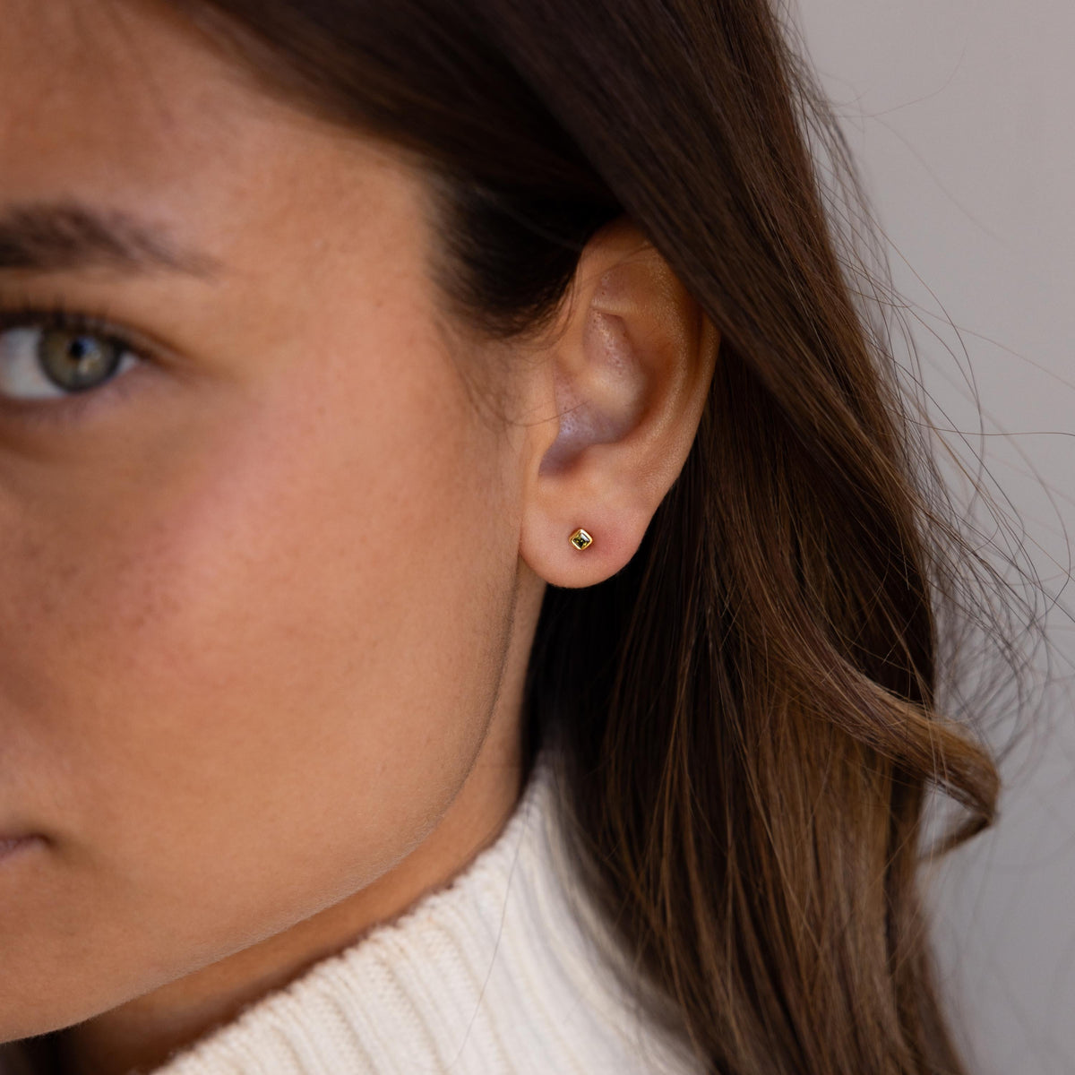 Square bezel birthstone flat back studs