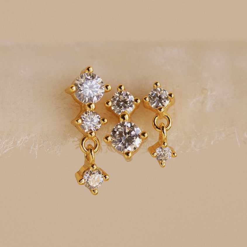 Triple diamond studs set