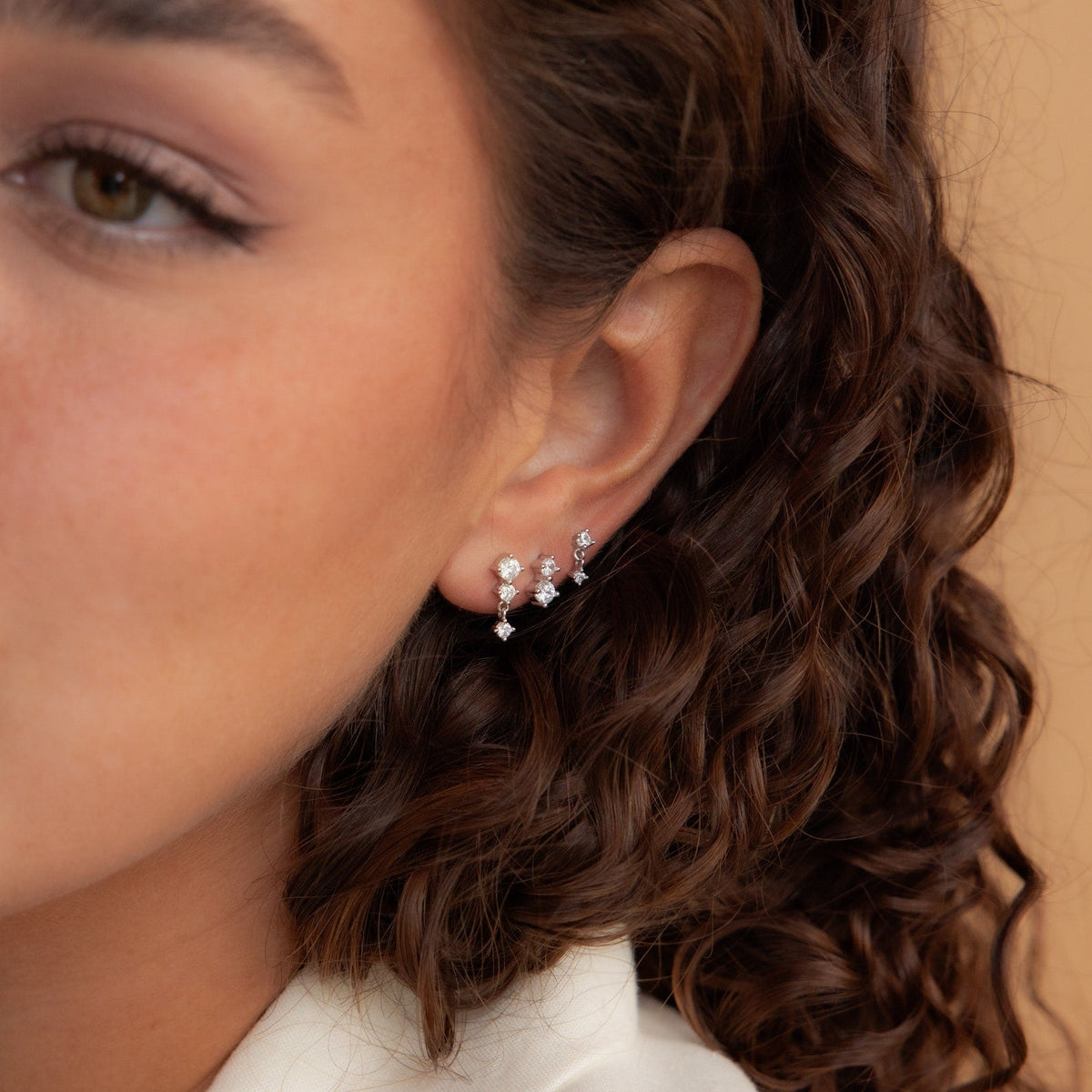 Triple diamond studs set