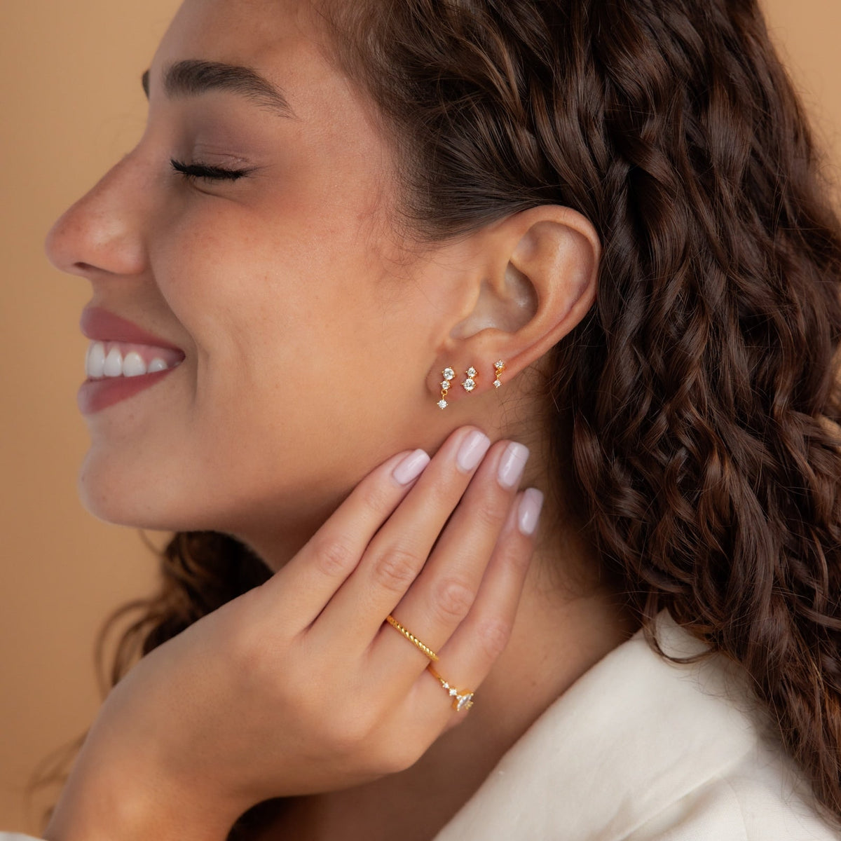Triple diamond studs set