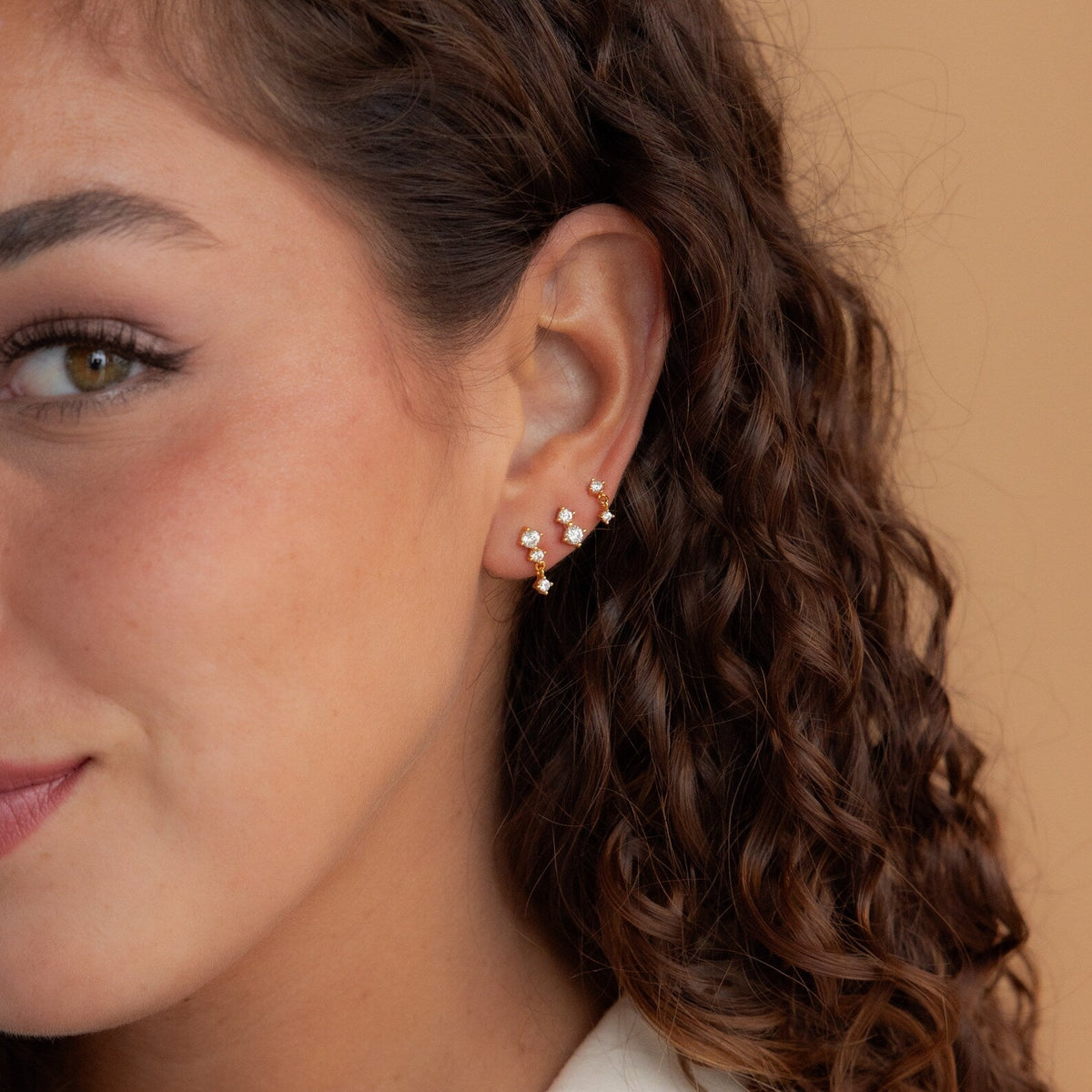 Triple diamond studs set