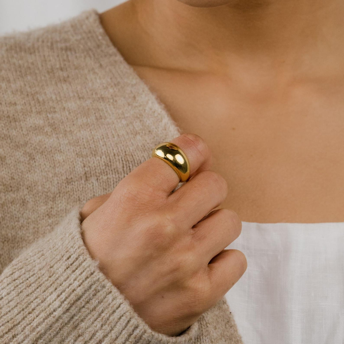 Bold dome ring