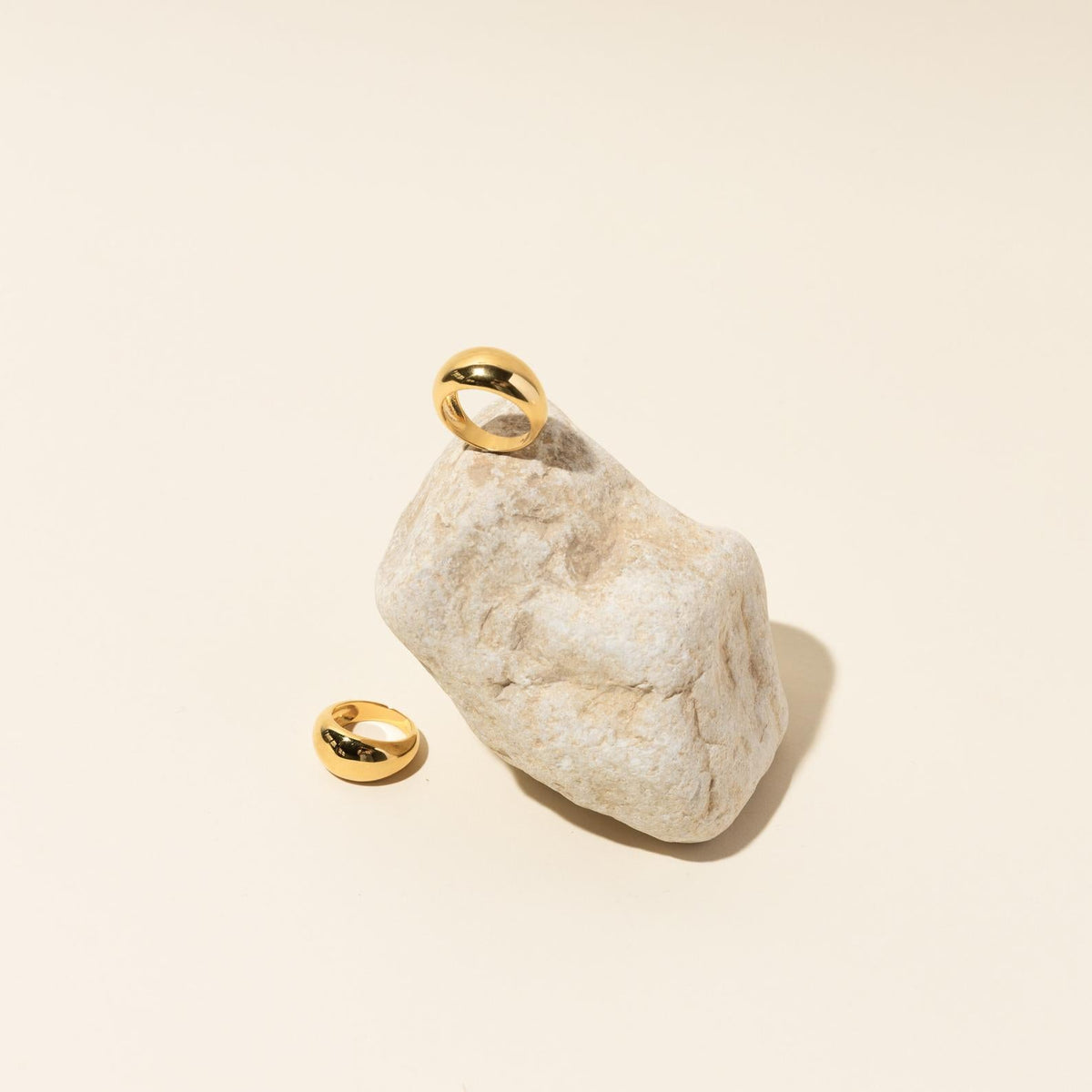 Bold dome ring