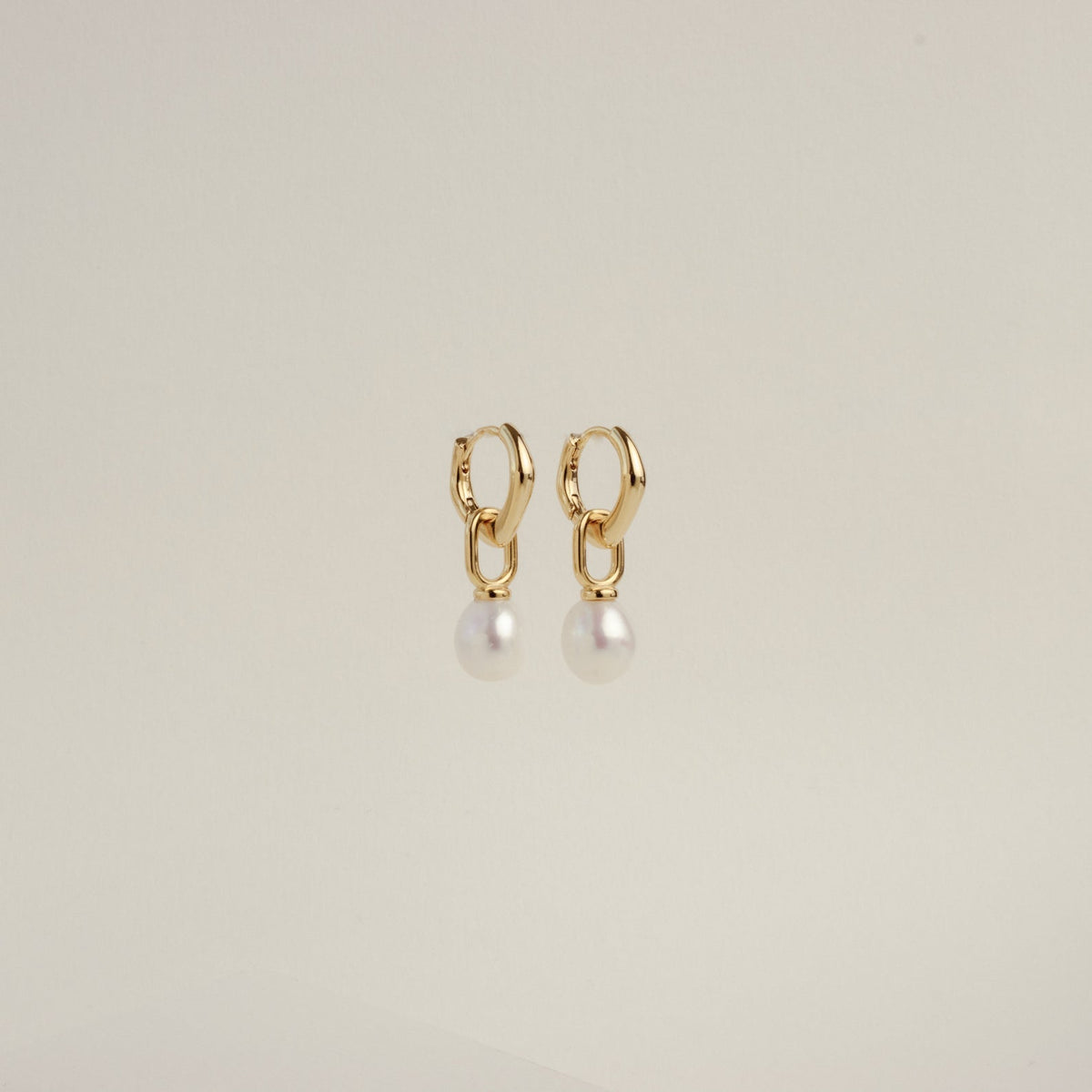 Hazel pearl hoops
