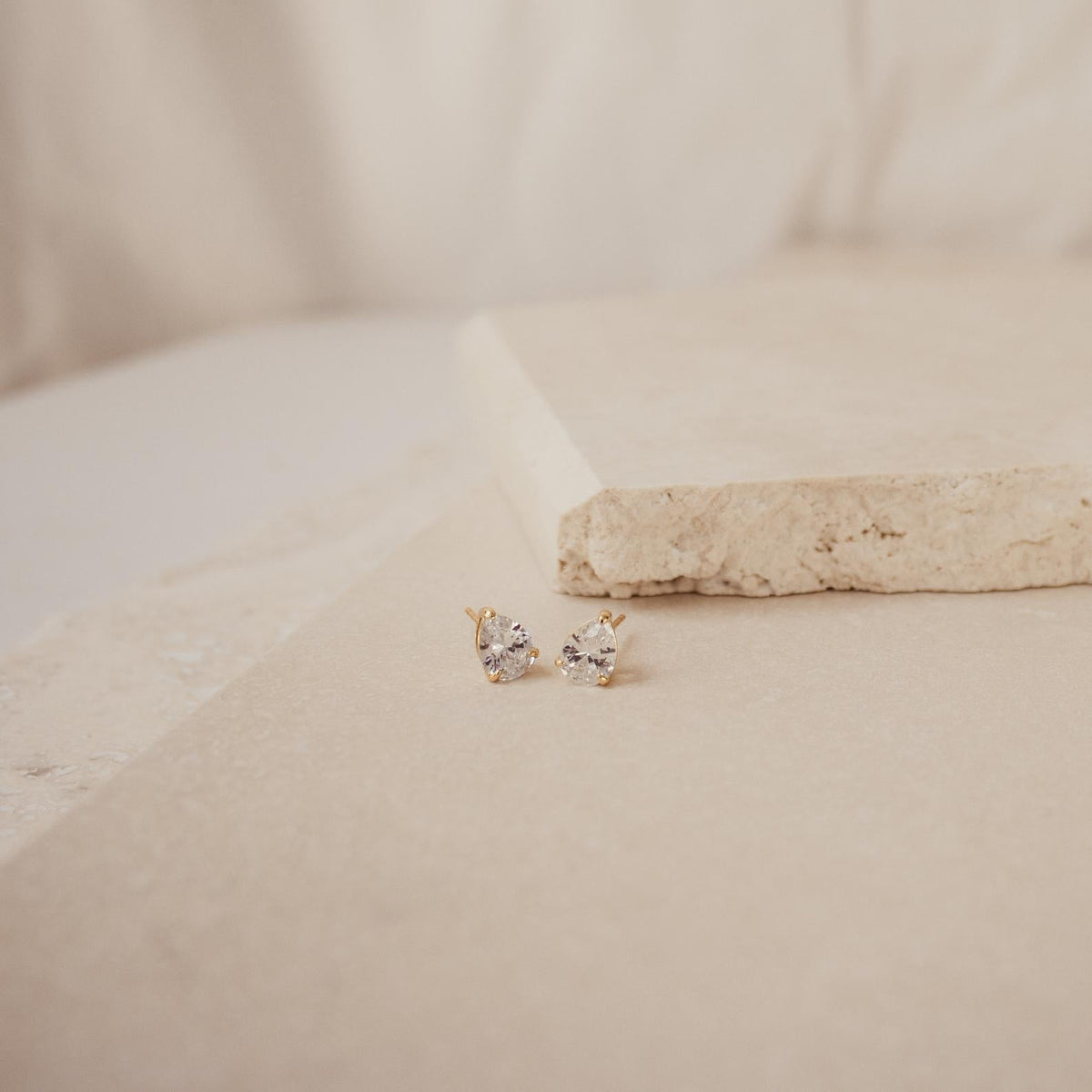 Pear diamond studs