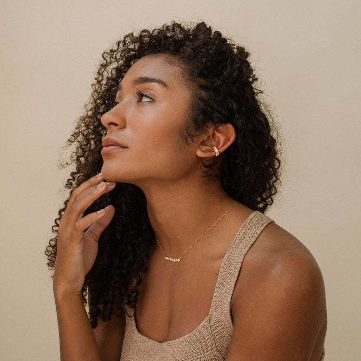 Bethany baguette bar necklace
