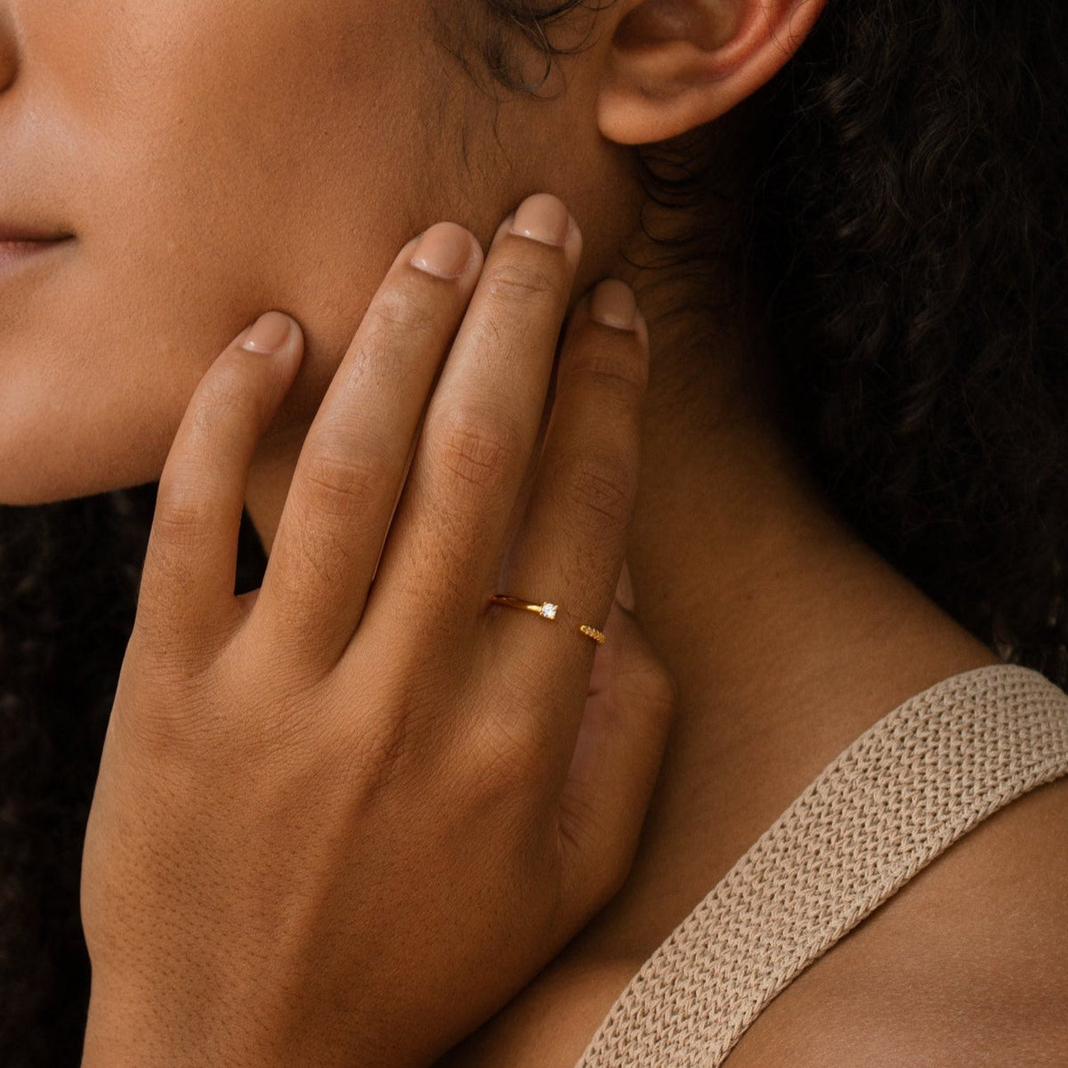 Cecilia pave ring