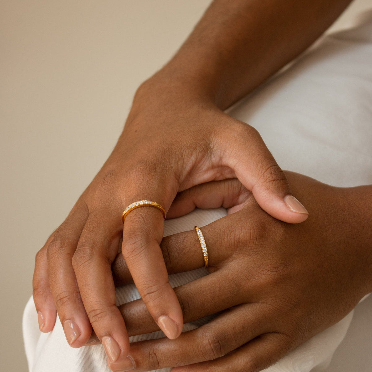 Lace pave ring