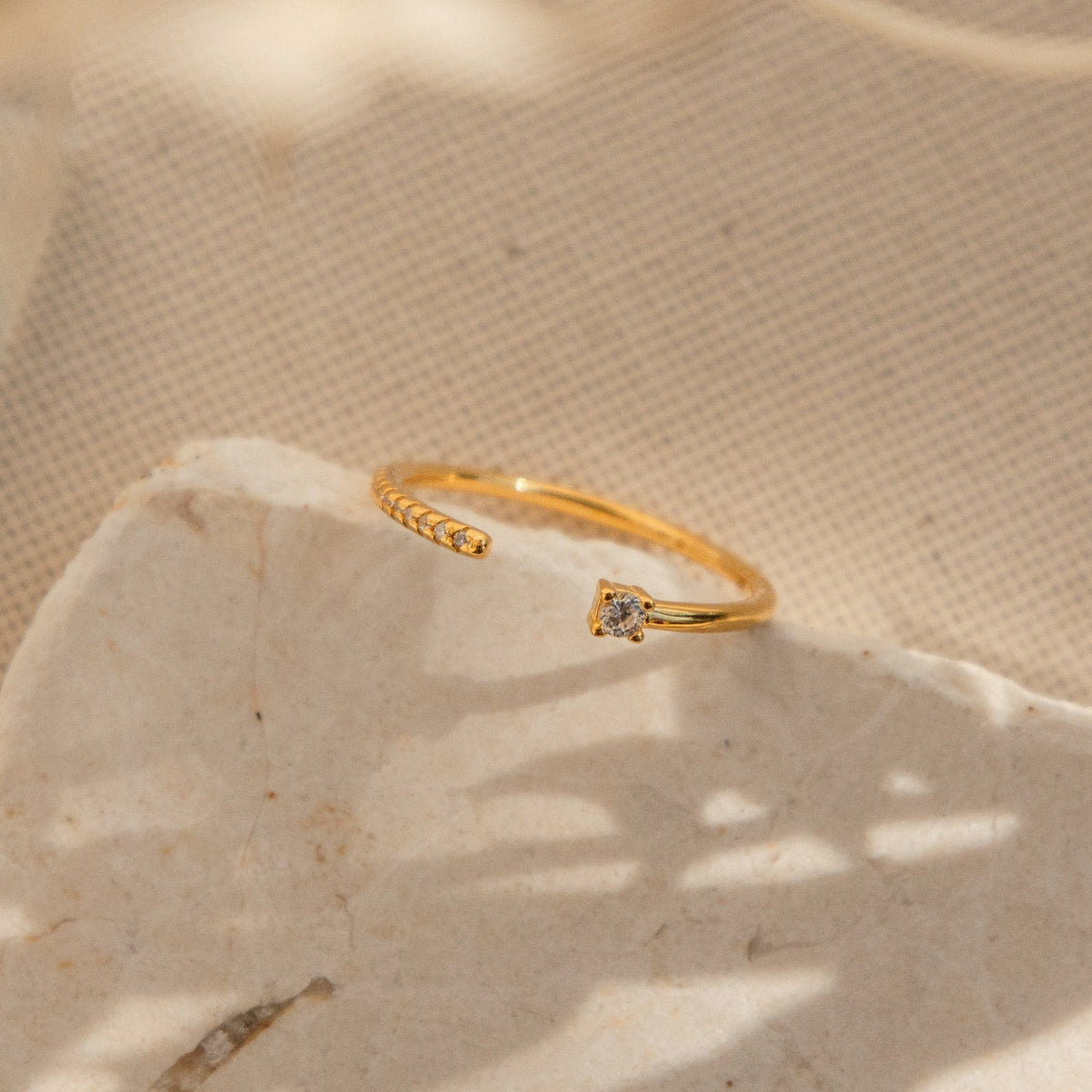 Cecilia pave ring