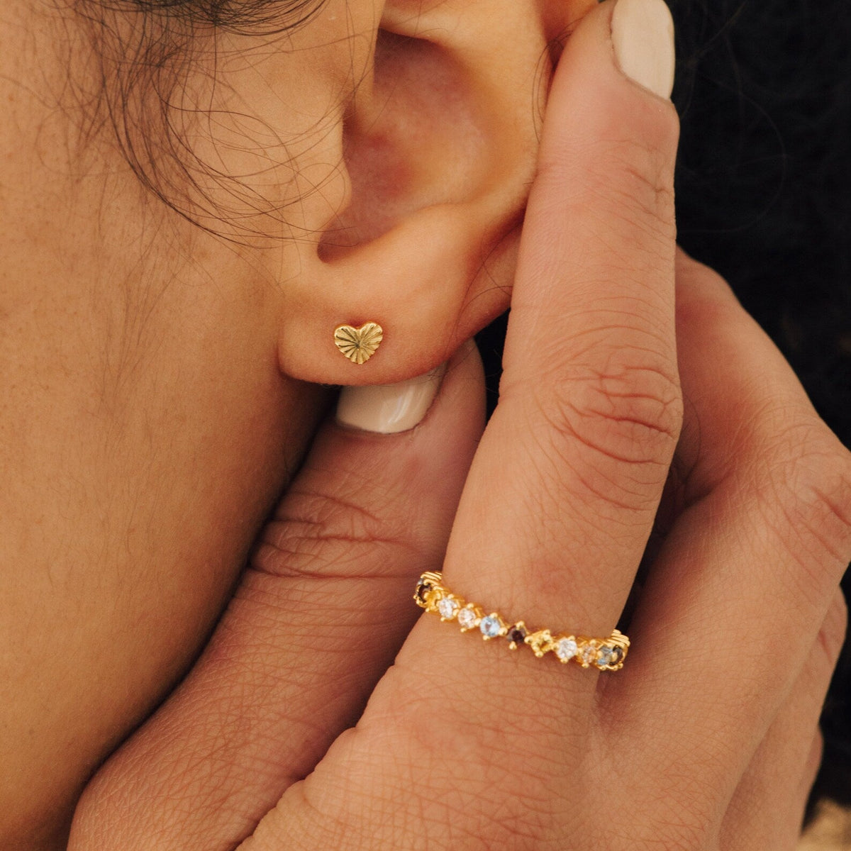Rainbow crystal ring